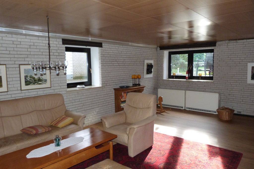 Haus Angeln - Ferienwohnung Souterrain 01